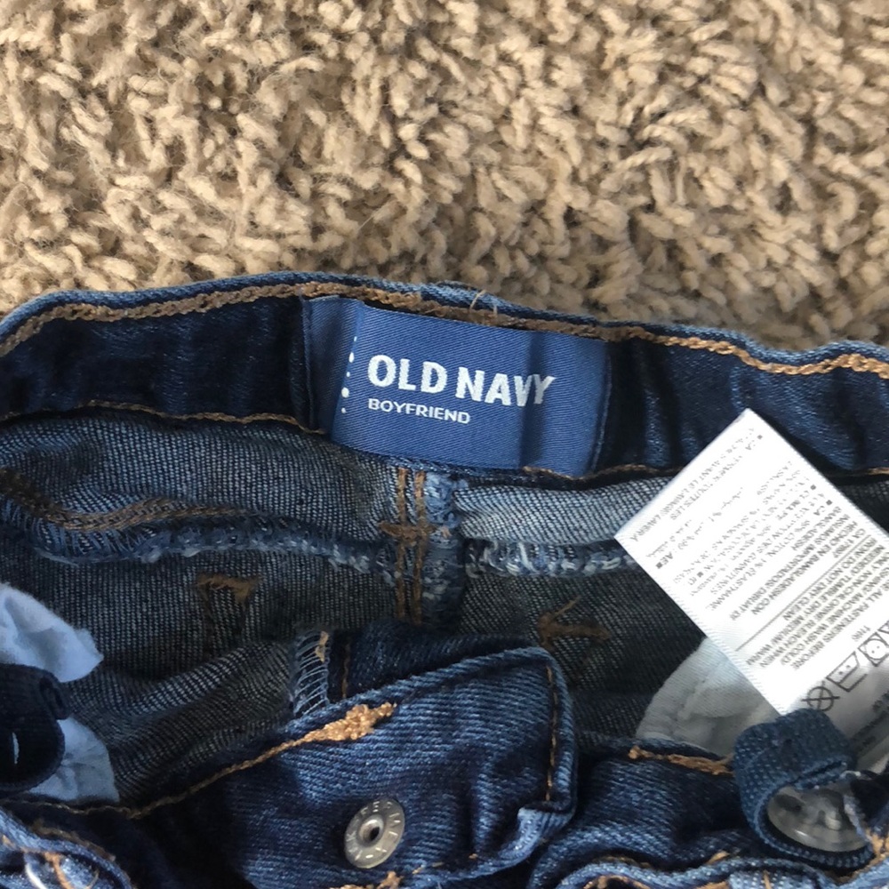 Jeans - Picture 2 of 3